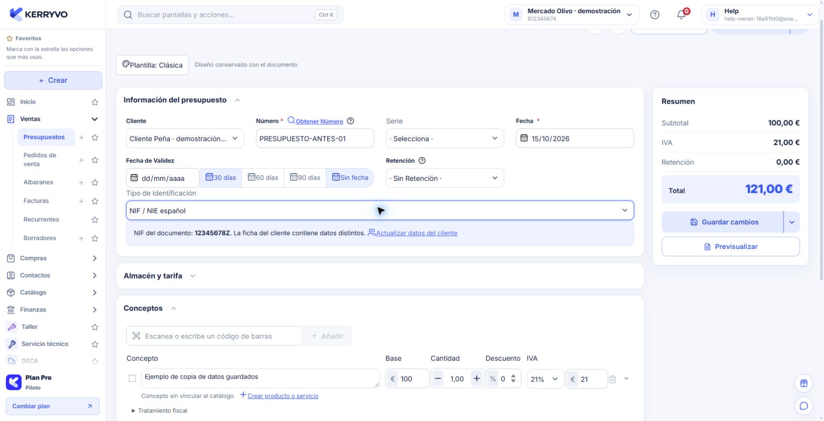 Documento editable con aviso de datos distintos y acción Actualizar datos del cliente